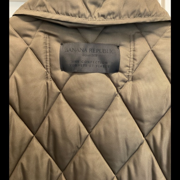 Banana Republic Men’s Oversized Quilted Carcoat - L/XL. Light olive green - Picture 3 of 9